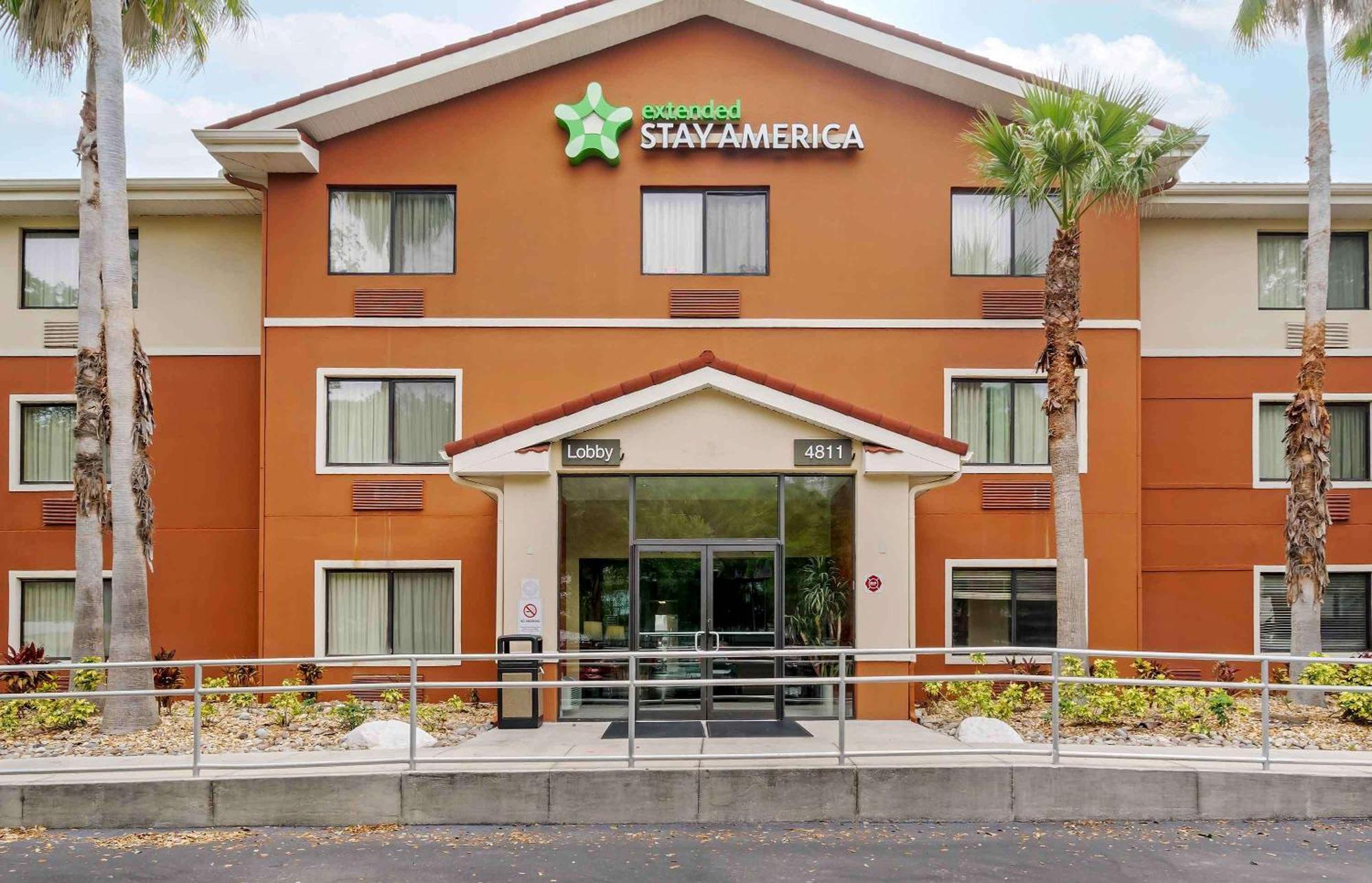 Extended Stay America Select Suites Tampa Airport Memorial Hwy West Chase Екстериор снимка